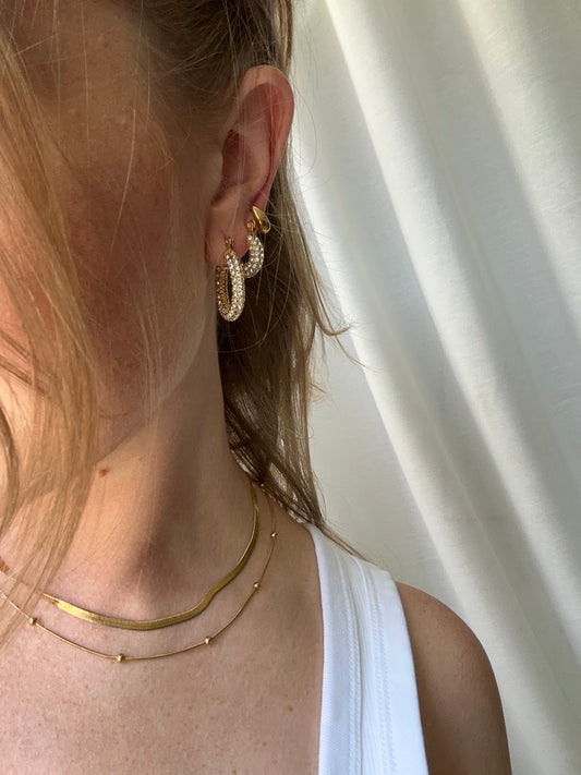 Elize och Samantha crystal hoops bundle