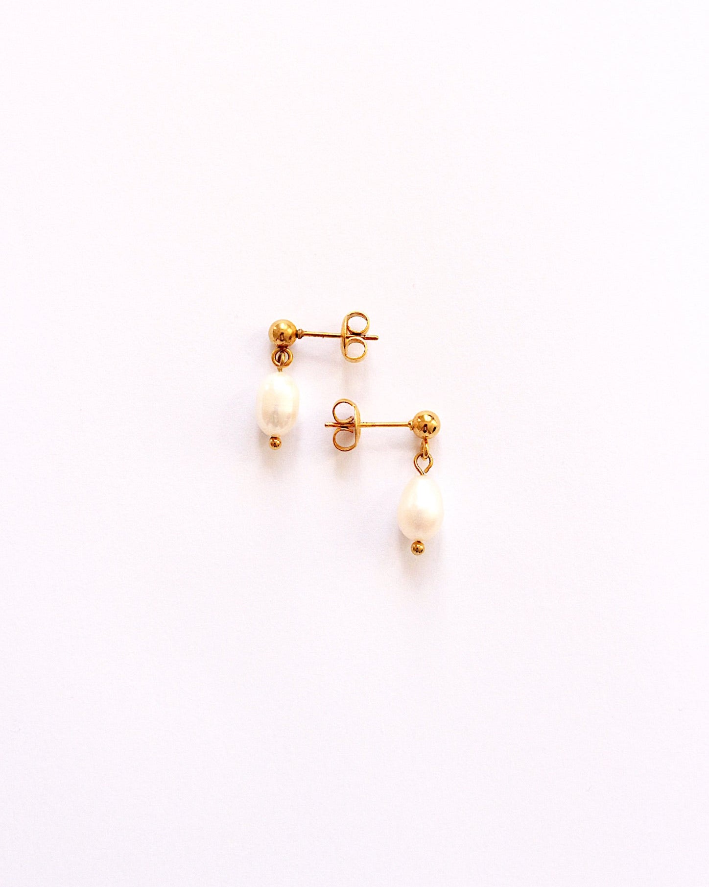 Naxos pearl earrings