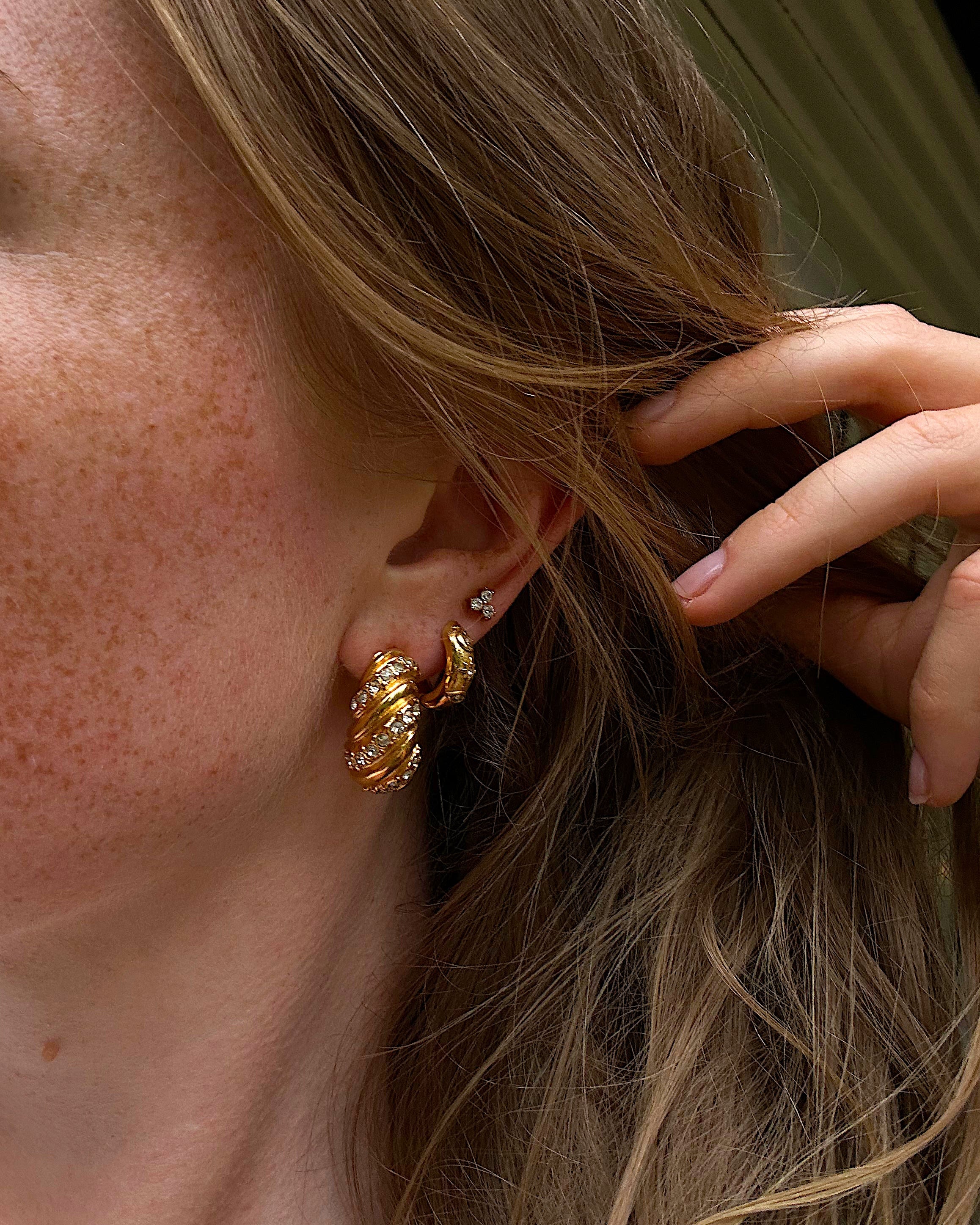 Mykonos ribbed zircon earrings