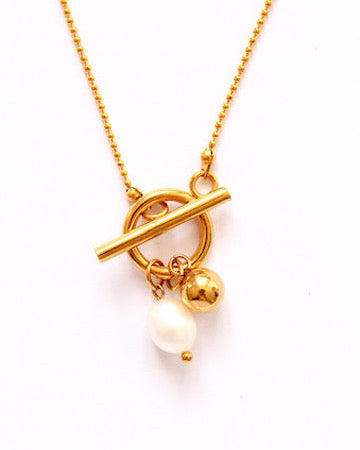 Sicily pearl necklace