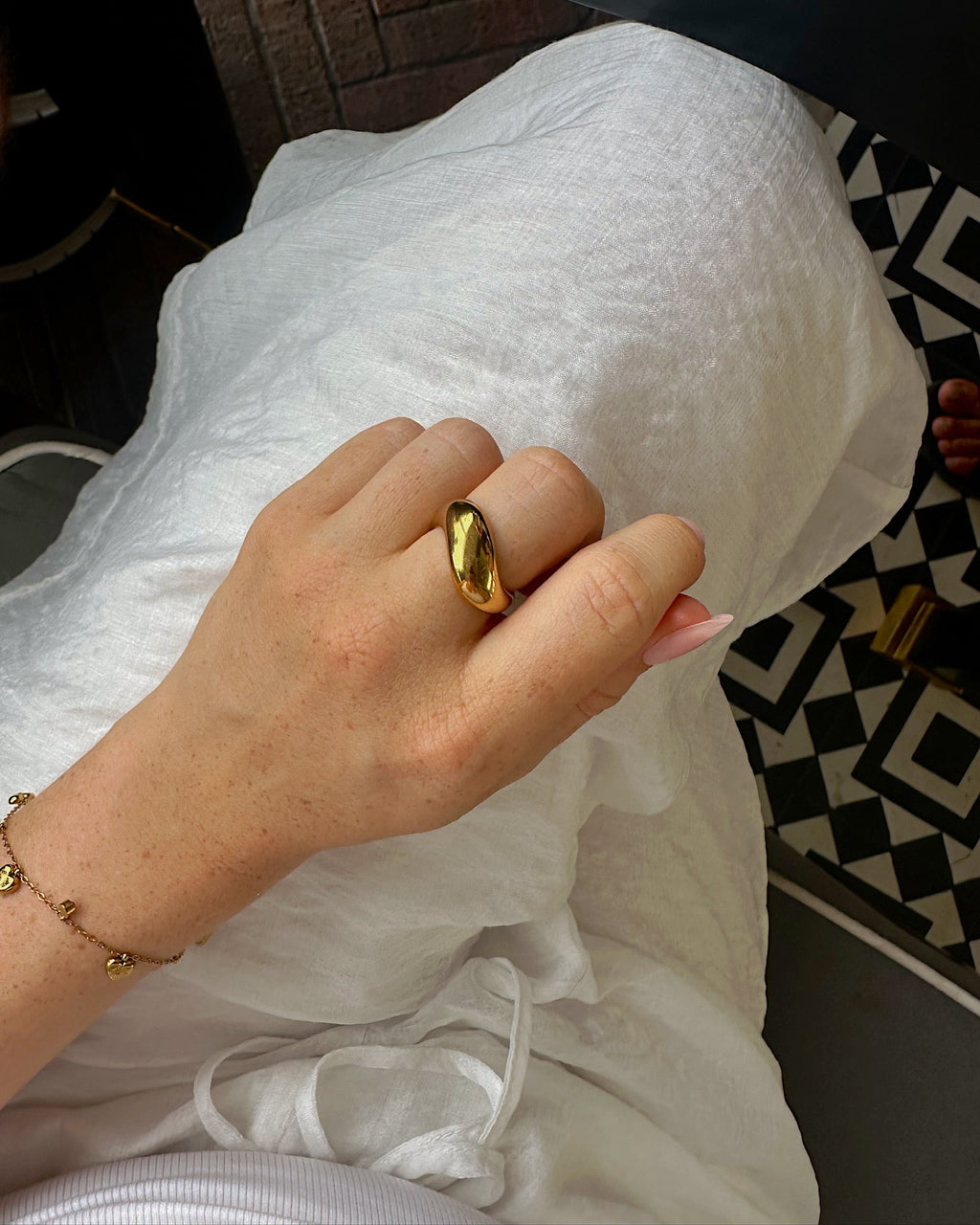 Corsica chunky ring gold