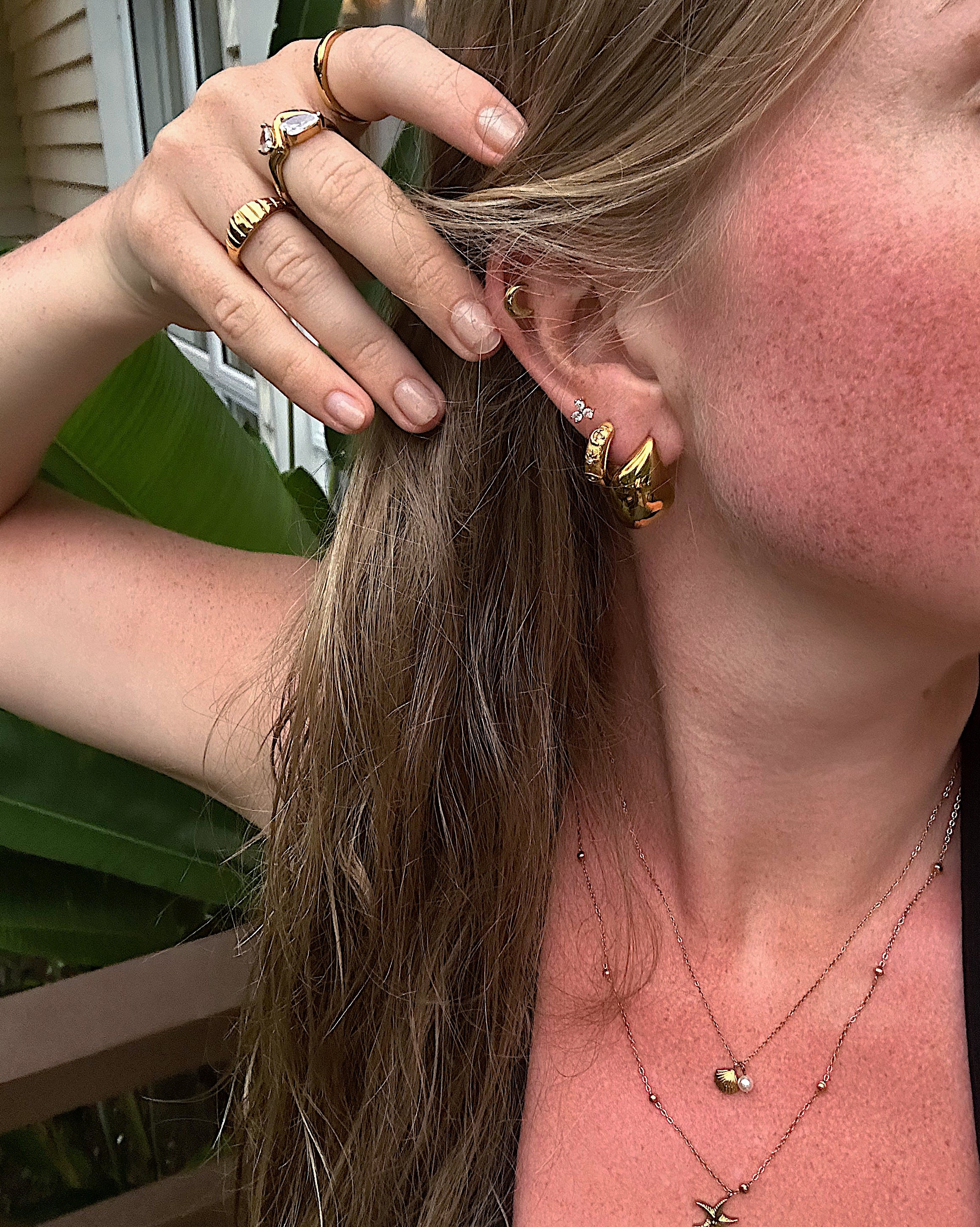 Valencia diamond drop earrings gold