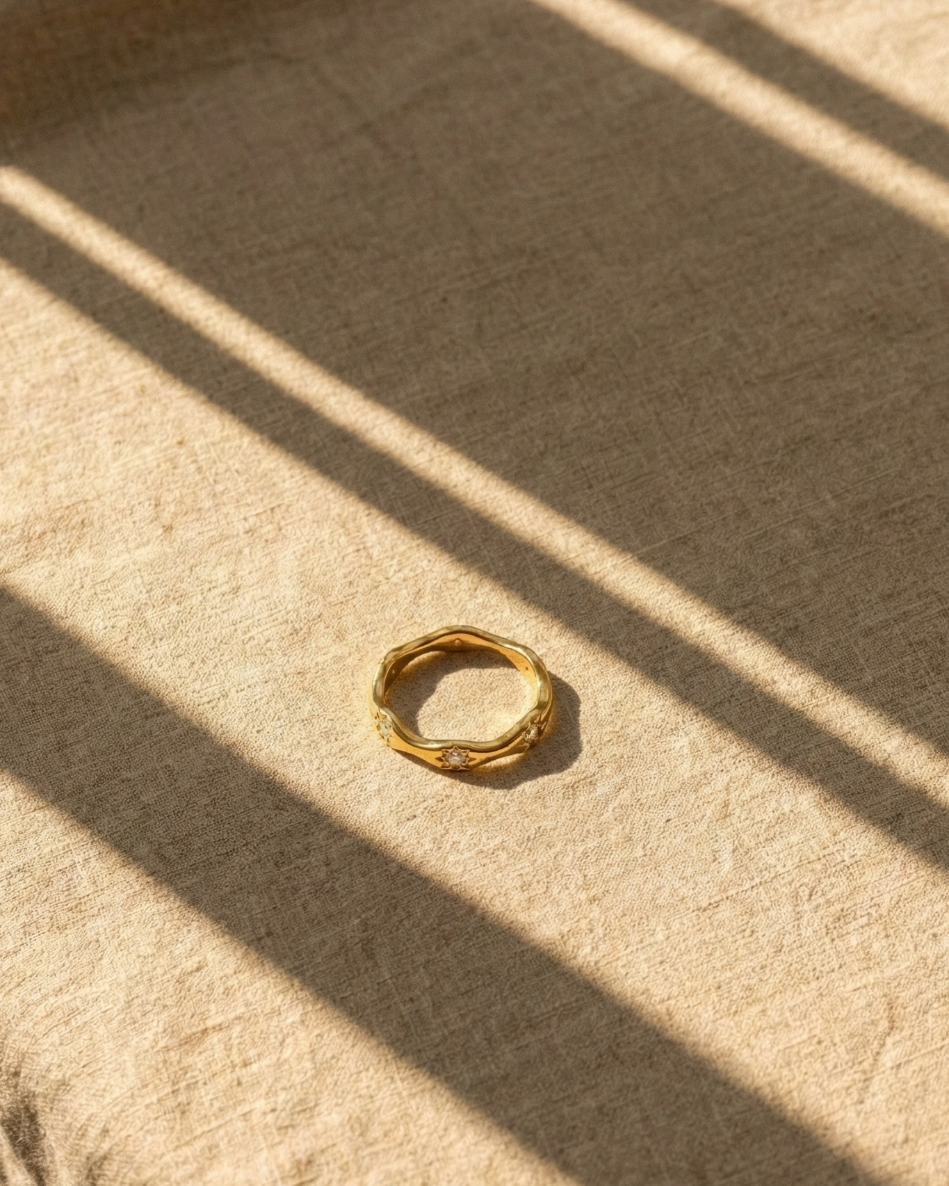 Ravello crystal ring