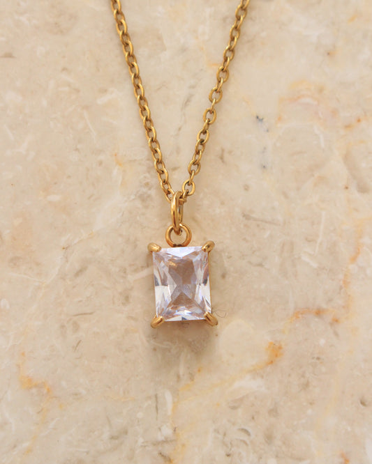 Cassis crystal necklace white big