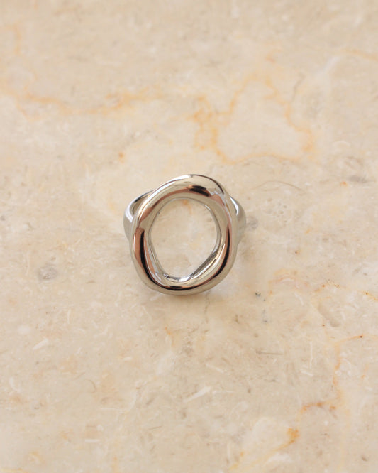 Como irregular ring silver