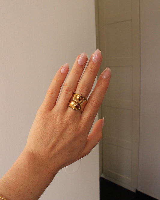 Matera hammered ring