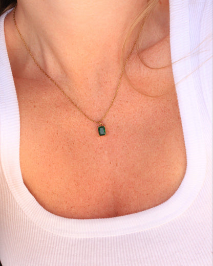 Cassis crystal necklace green