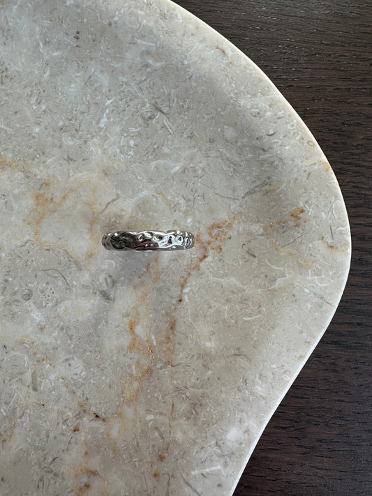 Bavaria silver textured ring