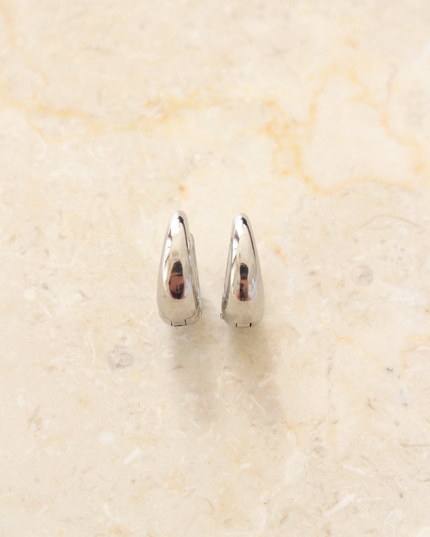 Almeria Hoops silver
