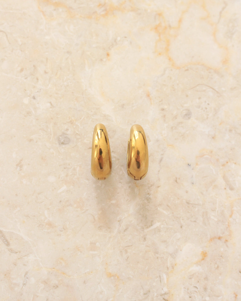 Almeria Hoops Gold