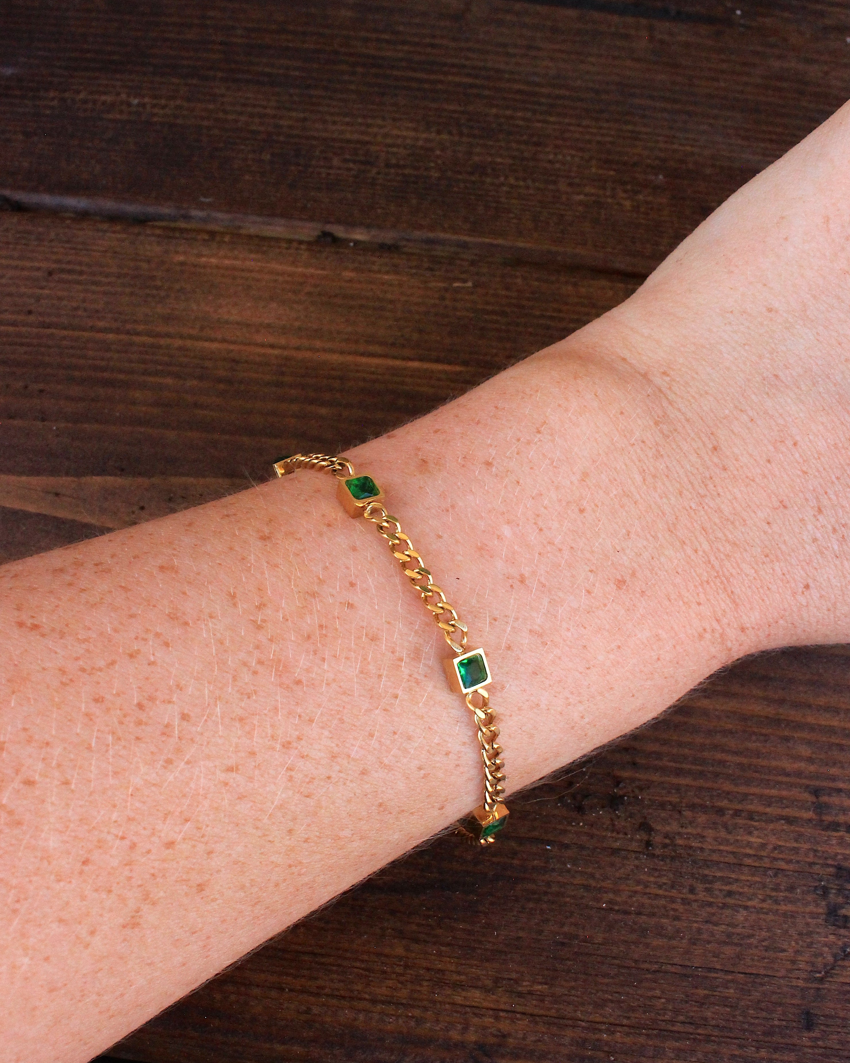 Ionian crystal bracelet gold
